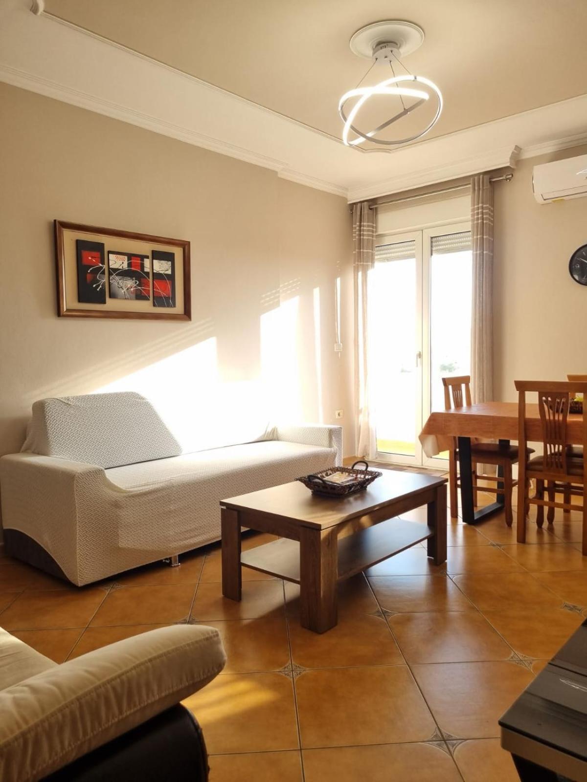Skanderbeg Apartment in Tirana City Center Buitenkant foto